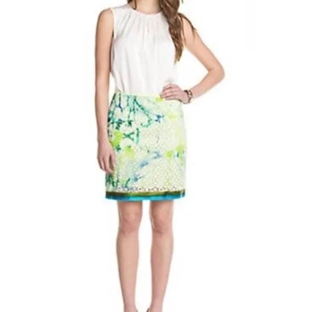 Elie Tahari Green Eyelet Embroidered Cotton Skirt Size 6
